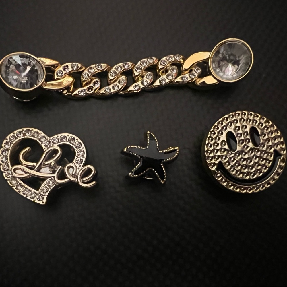 Gold Charms for Crocs (4 Pieces)